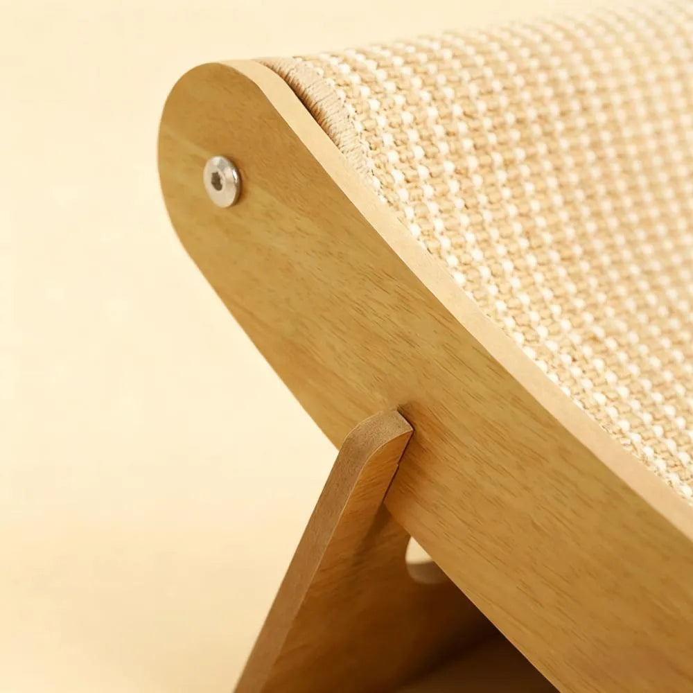 Crab-Shaped Multifunctional Sisal Cat Scratcher & Lounge